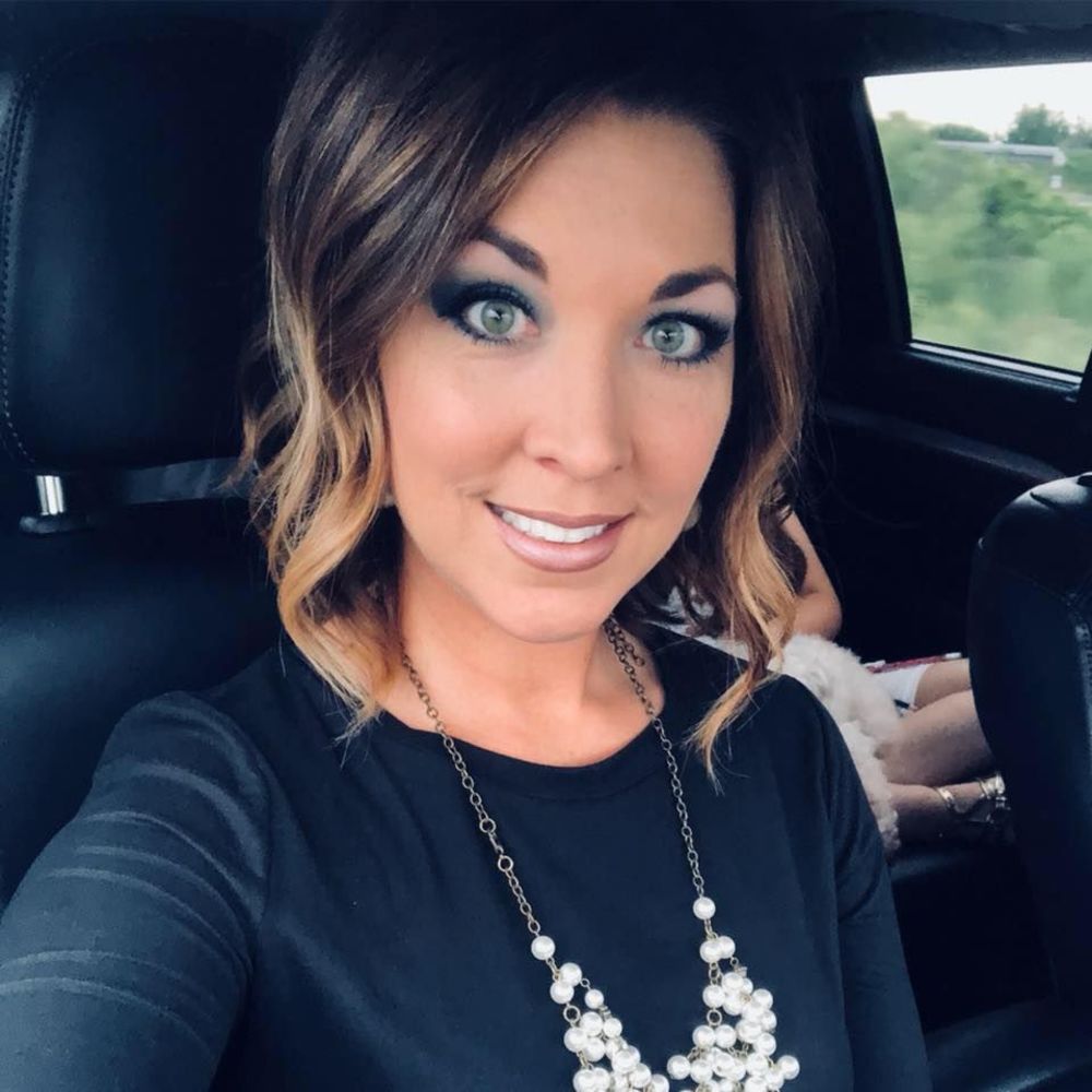 Meet your Posher, Melissa